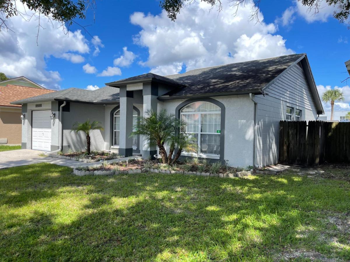 Cozy 3 Bedroom Home Close To Everything In Tampa! 外观 照片