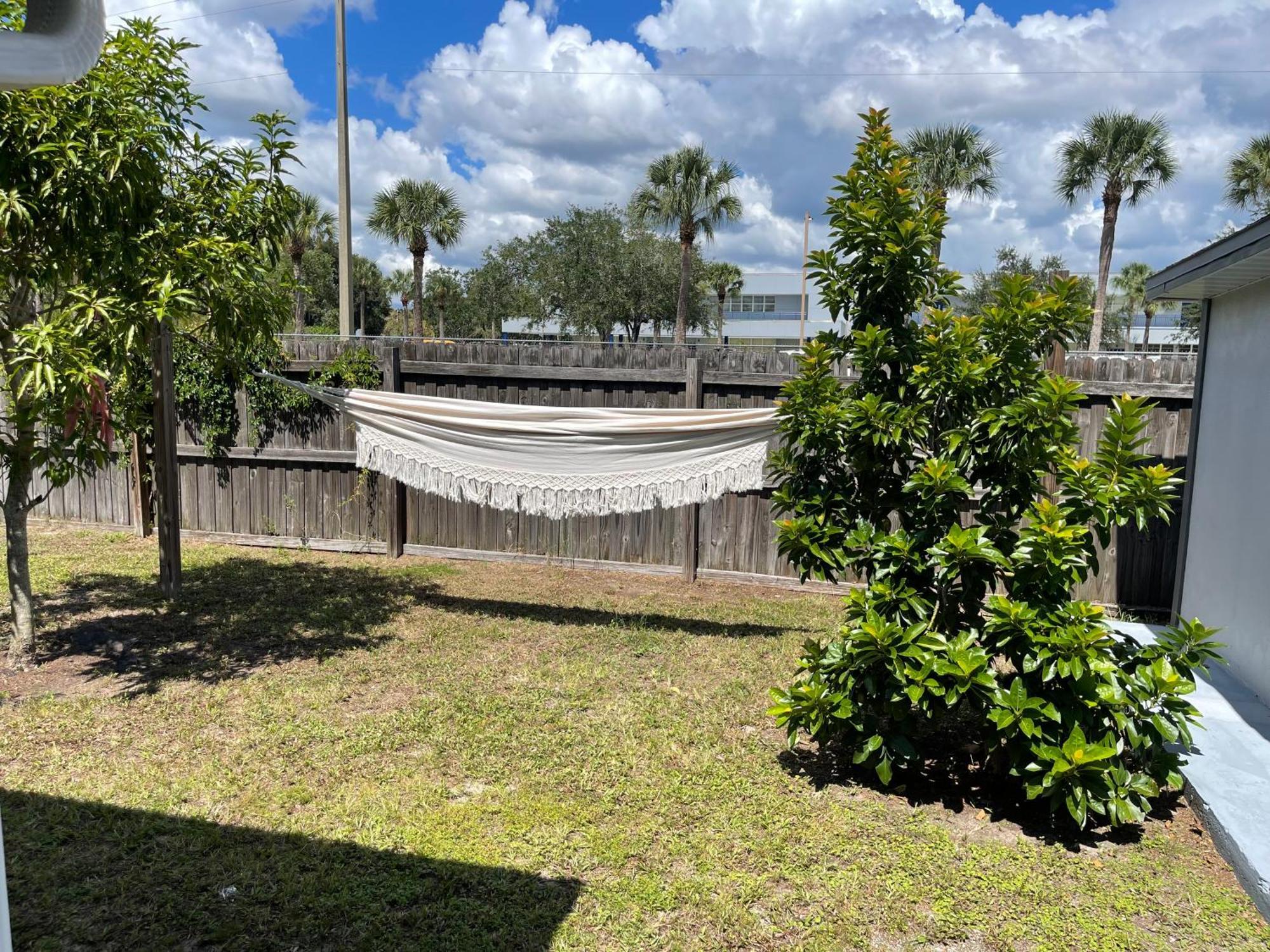 Cozy 3 Bedroom Home Close To Everything In Tampa! 外观 照片