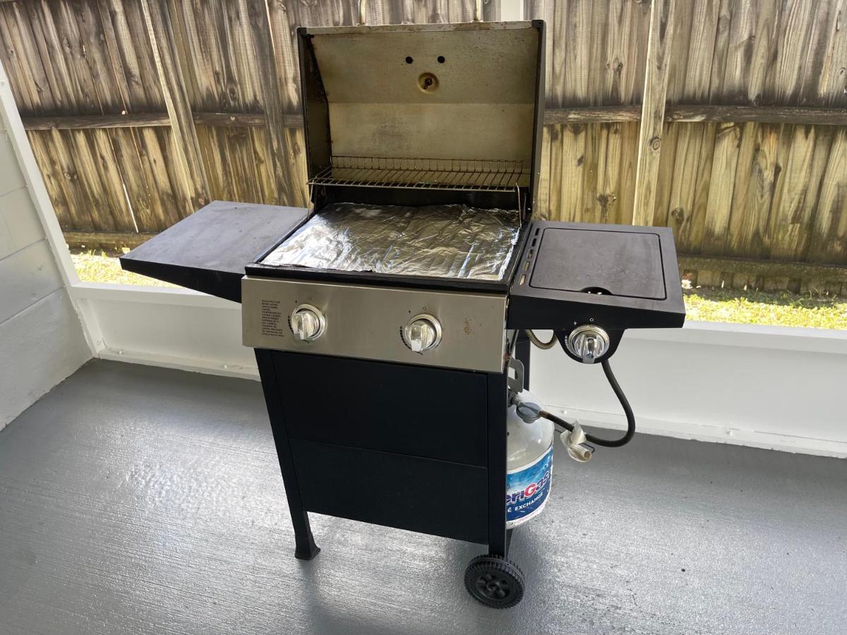 Cozy 3 Bedroom Home Close To Everything In Tampa! 外观 照片